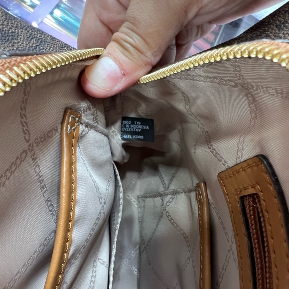 Mercer Gallery Medium Logo Tote Bag - Picture 6 of 7